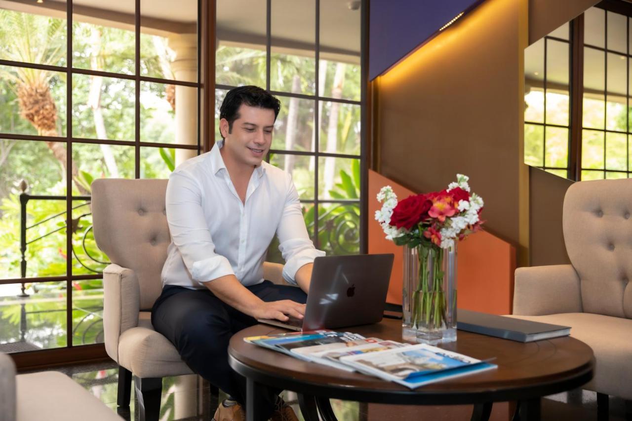 Luxva Hotel Boutique Guayaquil Exterior foto