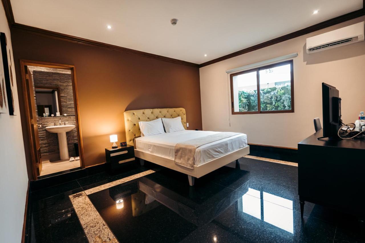 Luxva Hotel Boutique Guayaquil Exterior foto